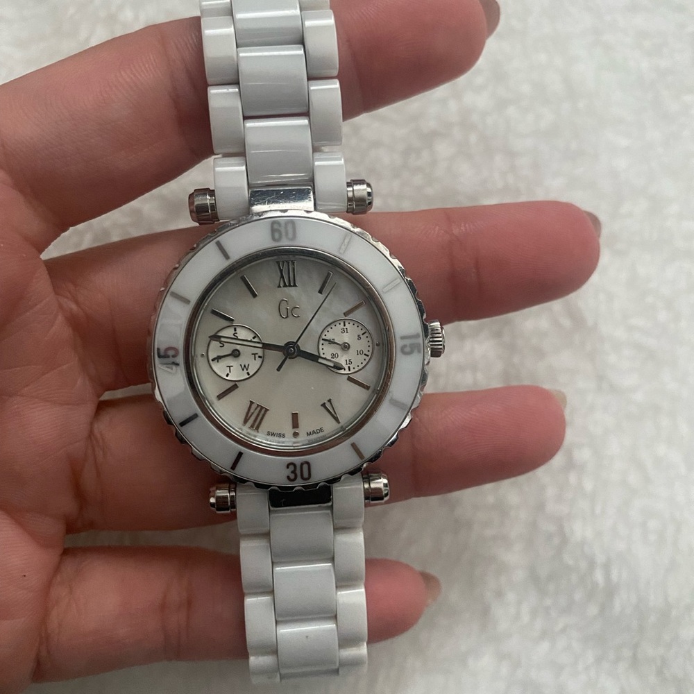 ‼️SOLD‼️ Gc “guess collection” Smart luxury watch